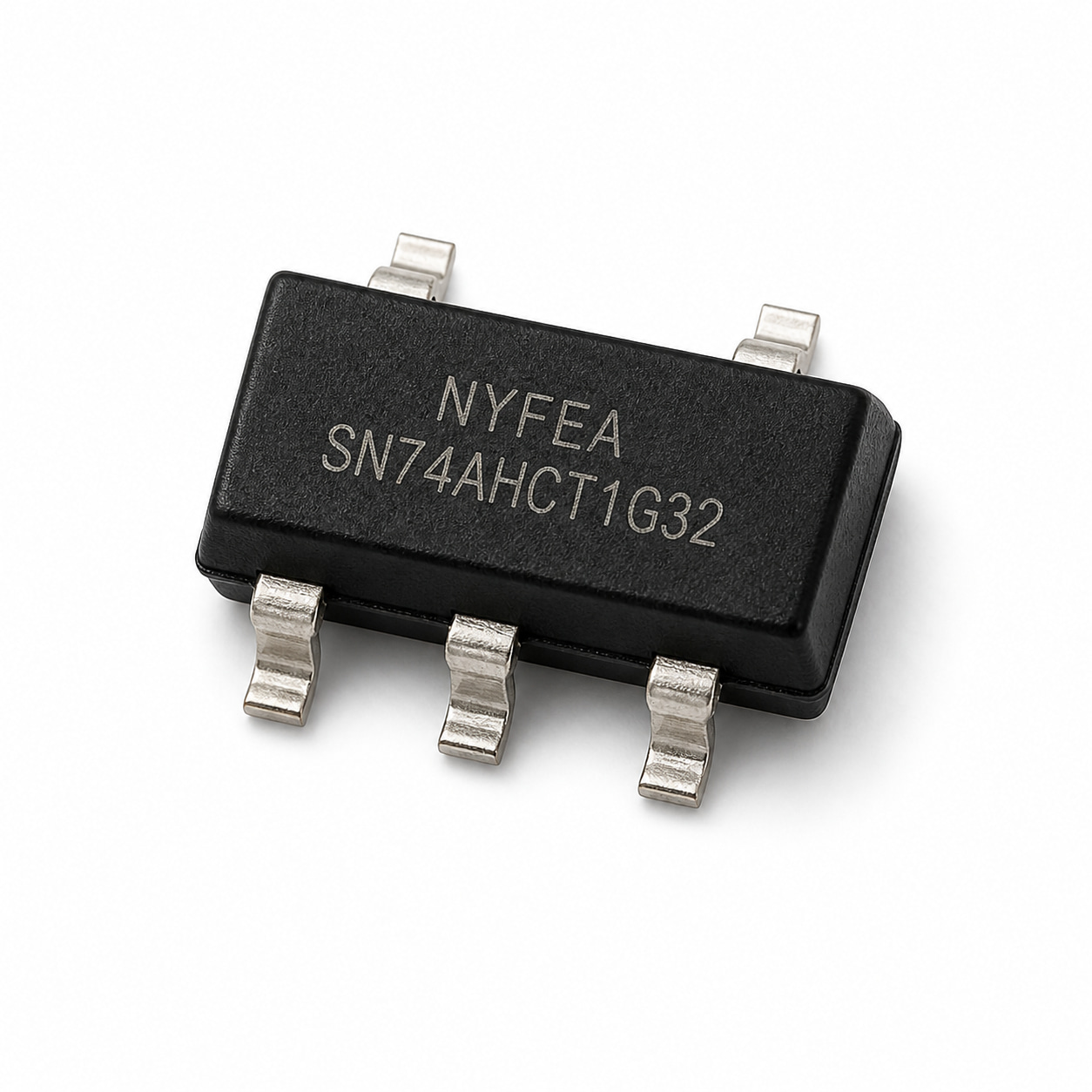 Photorealistic NYFEA SN74AHCT1G32 SOT23-5 two-input OR gate product appearance
